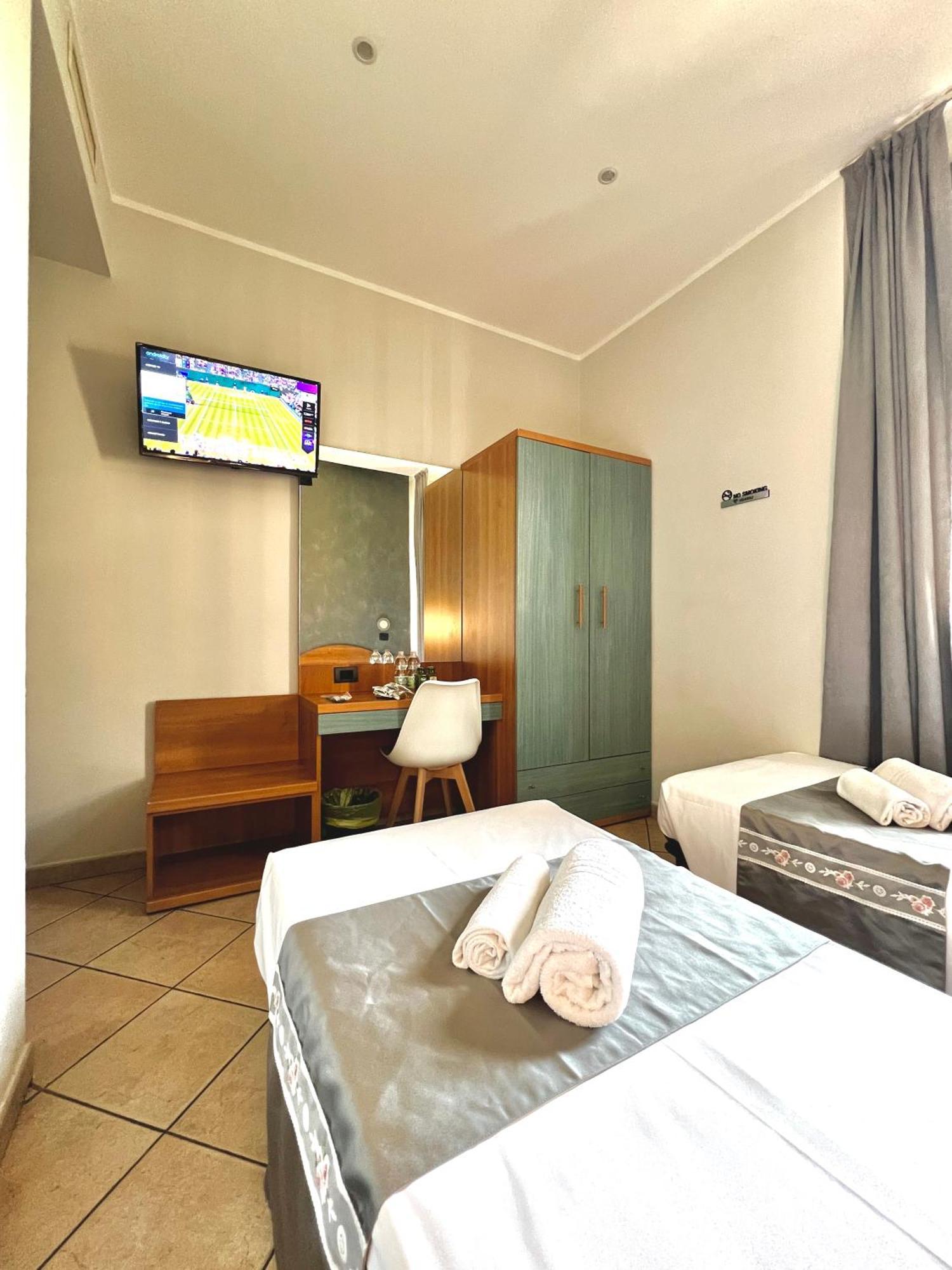 Hotel Sara มิลาน ภายนอก รูปภาพ